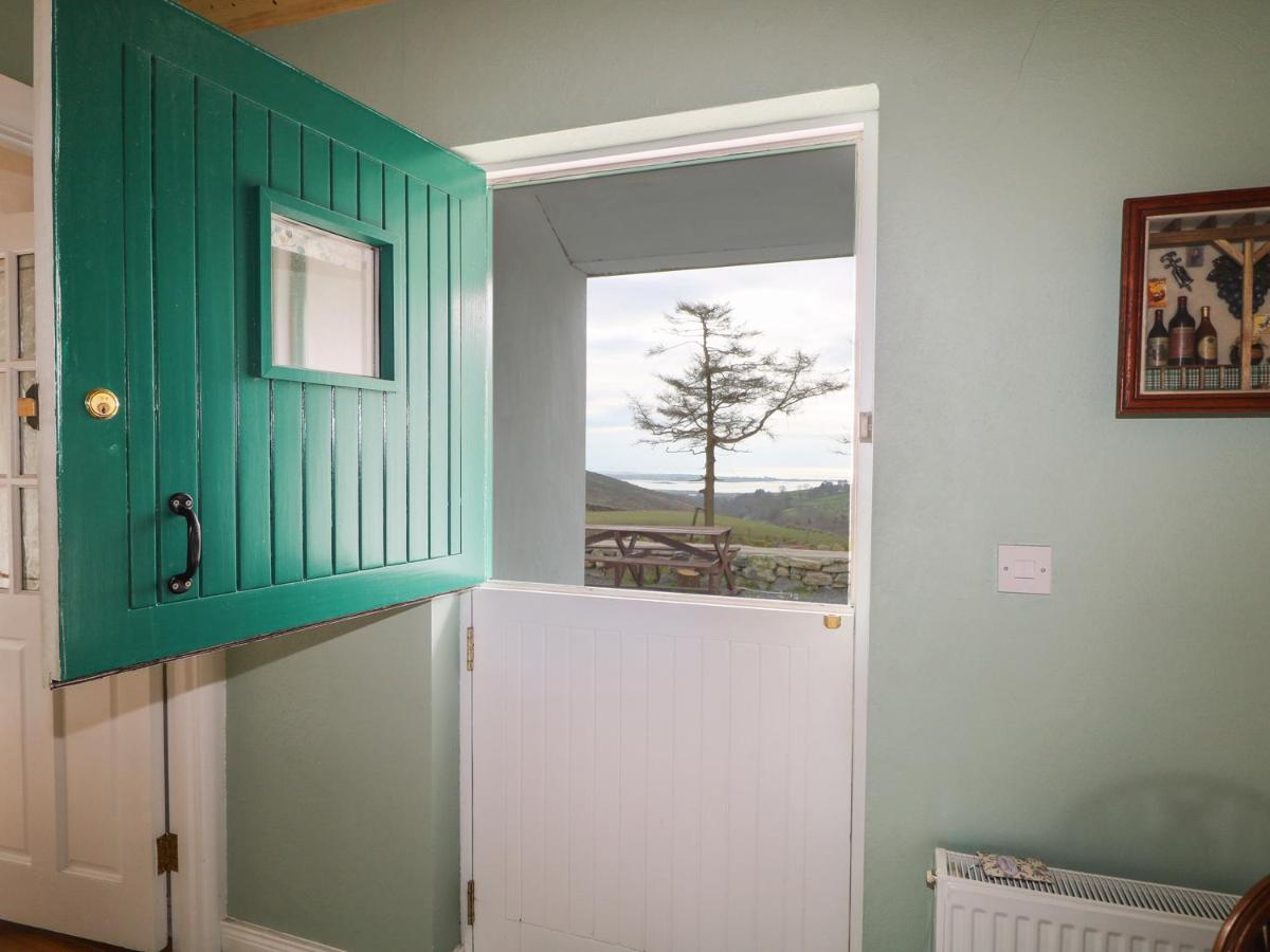 Pat White'S Cottage Rostrevor Exterior photo